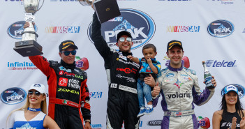 Triunfo trabajado de Contreras Jr. en NASCAR PEAK Challenge en León. J.Contreras08